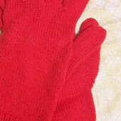 Теплі в'язані рукавички