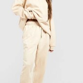 Джогери утеплені , на флісі . Нові , але необхідне прання . Розмір М