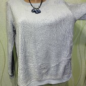 Гарна, тепла кофтинка, відмінний стан