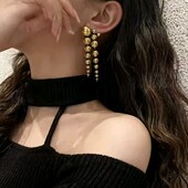 Сережки довгі сфери, кулі , китиці