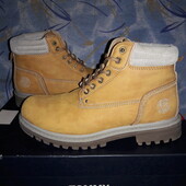 Ботинки нубук.р.р.37.стелька 23.5 см.в хорошем состоянии.Оригинал!