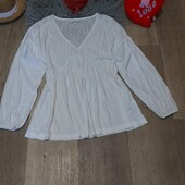 Легка тоненька кофтинка
