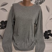 Светир р50 гарний стан