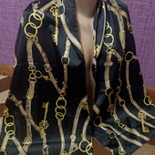 Гарний жіночий шарф Італія