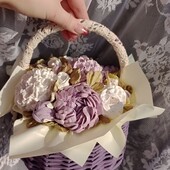 Неймовірно ніжна корзинка зефірних квітів