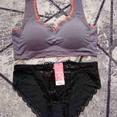 Трусики+бюстгальтер А-В xs-s-m(собирайте мои лоты)