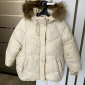 Зимова куртка на дівчинку, на зріст 110 см