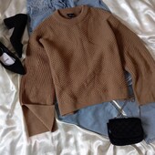 Неймовірно стильний светр у кольорі кемел