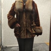 Шикарна натуральна шубка, стан. новой вещи!