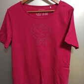 Футболка трикотаж рубчик новая.