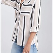 Розкішна сорочка від Next, розмір 18. В складі бавовна.