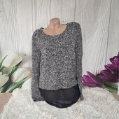 Рифлений светр королівського розміру