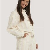 Дуже стильна джинсова куртка - така буде тільки у Вас