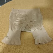 Утягуючі пантолони