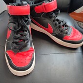 Класні кеди