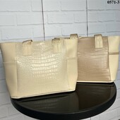 Жіноча сумка тоут чорний беж червоний принт короко змія еко шкіра