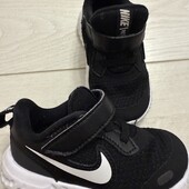 Круті кросівки для малечі)