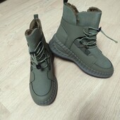 Нові черевики зима 37 р