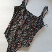 Трендовий купальник с-м Primark.
