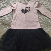 Красивое платье с пышной юбкой на 8-10 лет Состояние идеальное