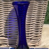 Нова вінтажна колекційна ваза 16,5см. зроблена з синього скла Bristol ручна робота!!!! Оригінал!!!