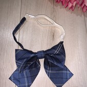 Краватка метелик для дівчинки.