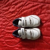 Кросівки шкіряні