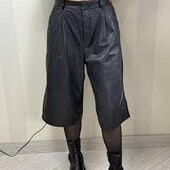 Стильні шкіряні шорти H&M Eur36