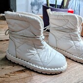 Зимові чоботи нові