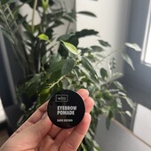 кремові тіні для брів тестер