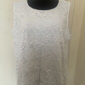 Маєчка з мережкою великого розміру