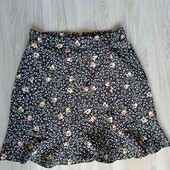 Dunnes stores брендовая легкая юбка на запах в цветочный принт размер S
