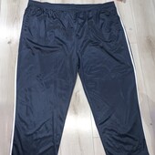 Спортивні штанці великого розміру 64-66.