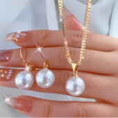 Жіночий елегантний мінімалістичний набір прикрас з імітацією перлів