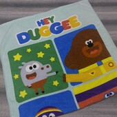 Яркое полотенце 70х135 см.отличного качества