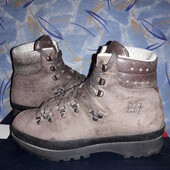 Кожаные ботинки с мембраной.р.р.40.стелька 25.5 см.в хорошем состоянии.Оригинал!