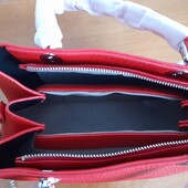 Шикарна сумочка, привезена з Чехії.Нова.