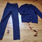 б.у. костюм 122-128р шкільний для дівчинки