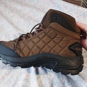 Зимові ботінки 43 розмір.нові.уст 28см.