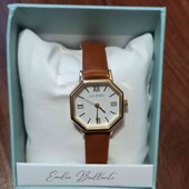 Годинник новий.