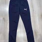 В ідеалі як нові.Спортивні тренувальні штани розмір S.