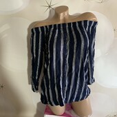 Распродажа! Много лотов! Блуза с открытыми плечами размер М