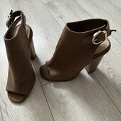 Босоніжки 36р.