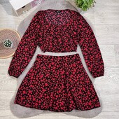 Модний костюм стан ідеальний