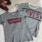 Дві брендові футболки