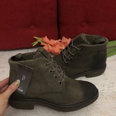 Ессо,оригінал,із натуральної замші на овчині,розмір 39.Останні