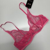 889. Бюстгальтер мереживний 75С