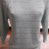 Симпатичний легкий светр