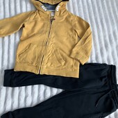 Збірний костюм на 4-5 років на зріст 110 см