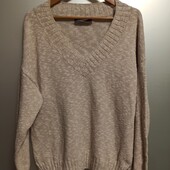 Свитер вязаный,новый.